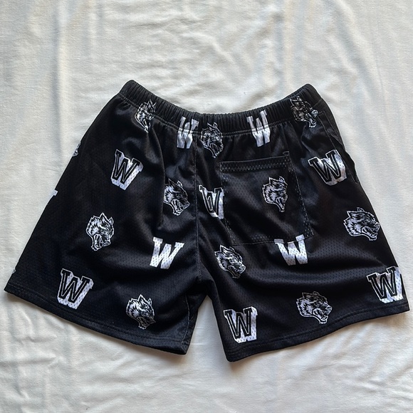 Darc Sports Wolves Black Monogram Mesh Shorts - Picture 2 of 3